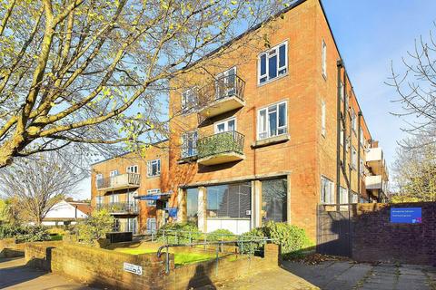 2 bedroom flat for sale, Kingston Close, Hove, BN3 8LE