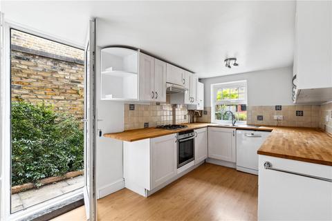 2 bedroom terraced house to rent, Beechcroft Road, London, SW17