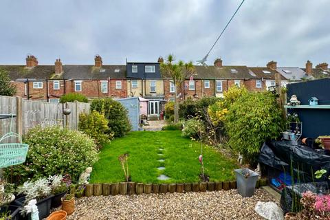 4 bedroom terraced house for sale, Weymouth Road, Folkestone, Kent CT19 4HU