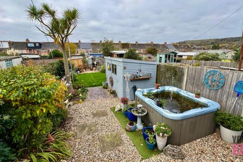 4 bedroom terraced house for sale, Weymouth Road, Folkestone, Kent CT19 4HU