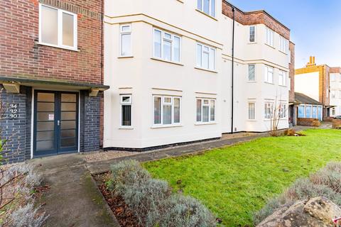 2 bedroom ground floor flat for sale, Patricia Road, Norwich, NR1