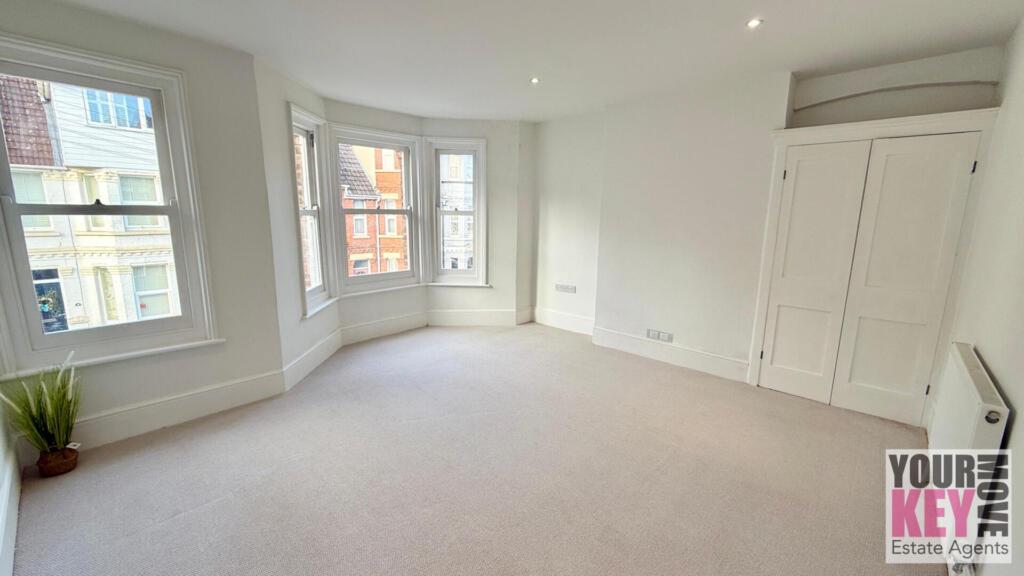 Folkestone Estate Agents, Your Key Move - Victoria