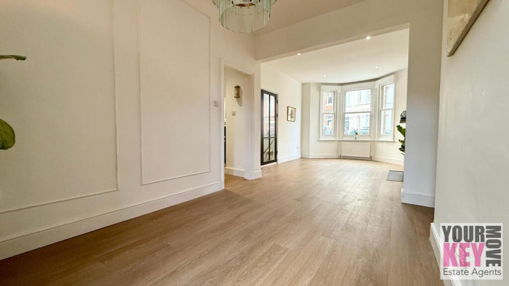 Folkestone Estate Agents, Your Key Move - Victoria