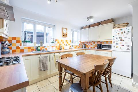 2 bedroom end of terrace house for sale, Fishergate, Norwich