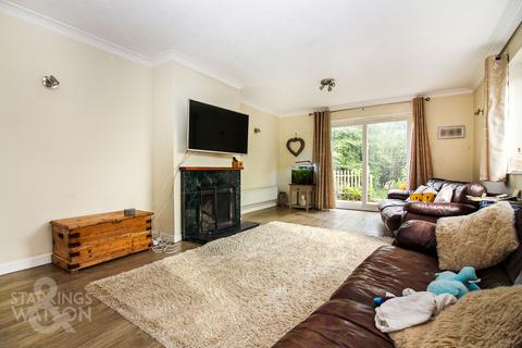 3 bedroom detached house for sale, Flordon Road, Newton Flotman, Norwich