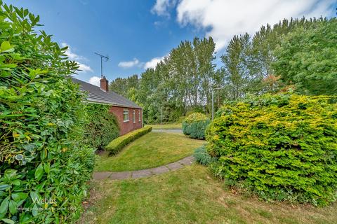 3 bedroom detached bungalow for sale, Kingfisher Drive, Hednesford, Cannock WS12