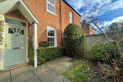 2 bedroom end of terrace house to rent, Bradford Place, Bradford Street, Handbridge, Chester