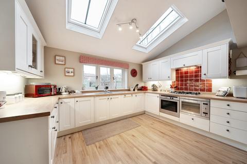 3 bedroom cottage for sale, Upper Up, South Cerney