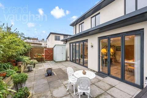 3 bedroom end of terrace house for sale, Prince Regents Close, Brighton, East Sussex, BN2