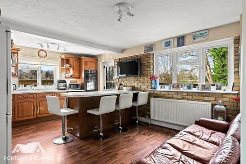 4 bedroom detached house for sale, Tye Green Village, Harlow