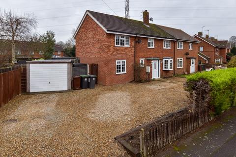 4 bedroom semi-detached house for sale, Elm Crescent, East Malling, Kent