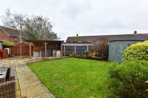 4 bedroom semi-detached house for sale, Elm Crescent, East Malling, Kent