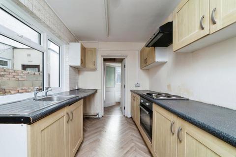 6 Cranbourne Road, London, E15 2DB