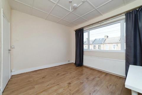 6 Cranbourne Road, London, E15 2DB