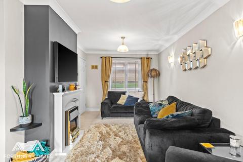 126 Abbotsweld, Harlow, CM18 6TH