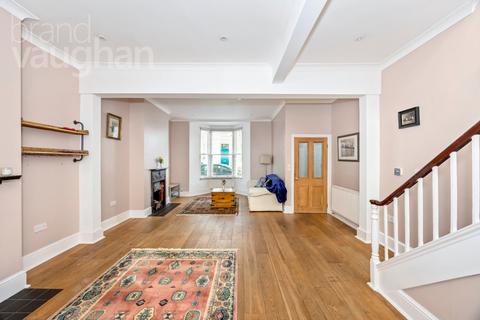 undefined, Great College Street, Brighton, East Sussex, BN2