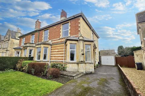 4 bedroom semi-detached house for sale, Clarendon Road, Trowbridge BA14