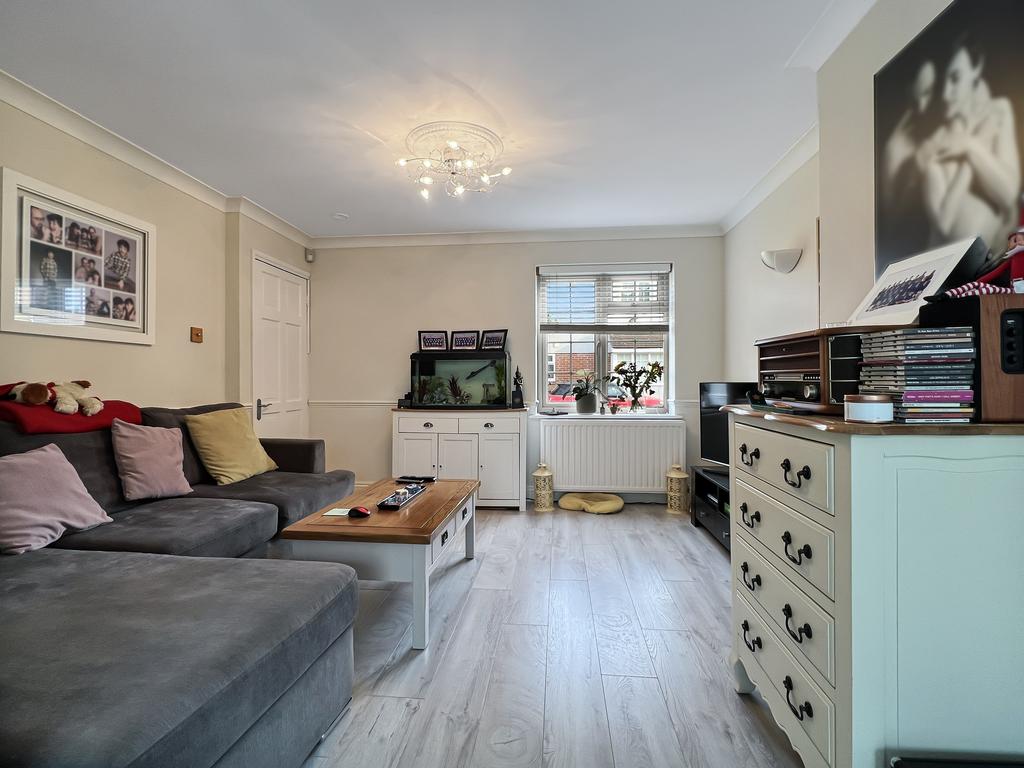 Living Room &amp; Dining Area