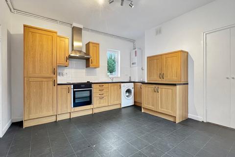 2 bedroom maisonette for sale, West Street, Coggeshall, Colchester, CO6