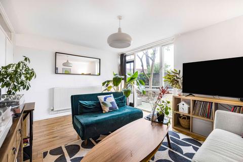 3 bedroom maisonette for sale, Somerleyton Road, London SW9