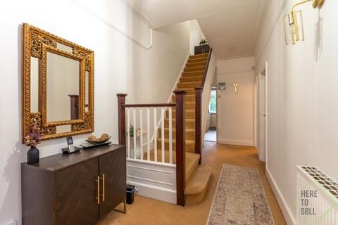 109 Waterfall Road, London, N11 1BT