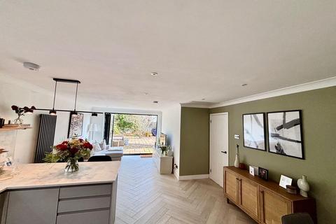 16 High View, Portishead, Bristol, BS20 8RF