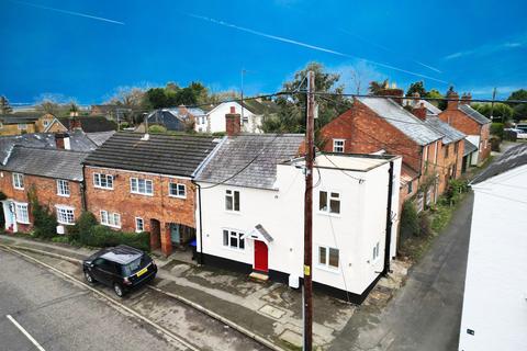 3 bedroom cottage for sale, Station Road, Northampton, NN6