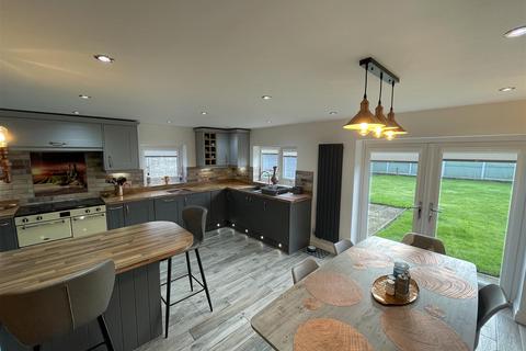 5 Fishers Lane, Wirral, CH61 9NT