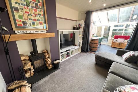 14 Grange Drive, Heswall, Wirral, CH60 7RU