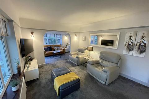 40 Buffs Lane, Wirral, CH60 2SG