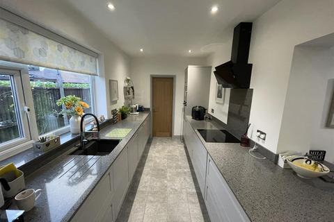 40 Buffs Lane, Wirral, CH60 2SG