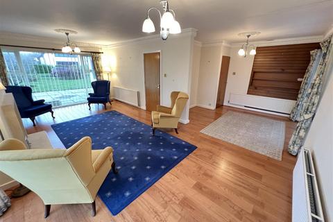 16 Beverley Drive, Wirral, CH60 3RP