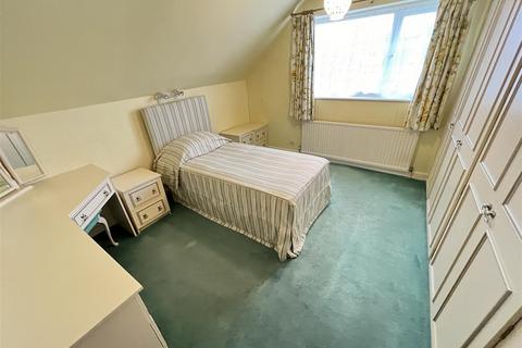 16 Beverley Drive, Wirral, CH60 3RP