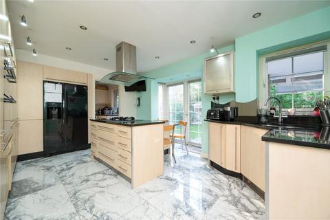 5 bedroom detached house for sale, Aspen Close, Bricket Wood, St. Albans, Hertfordshire