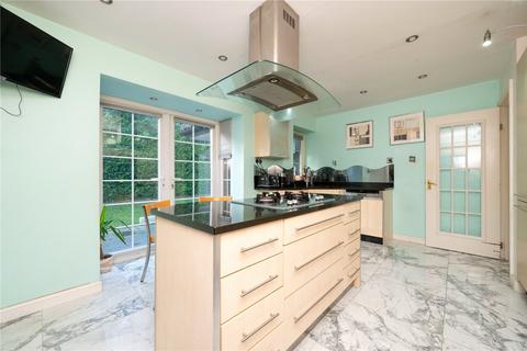5 Aspen Close, Bricket Wood, St Albans, AL2 3UL