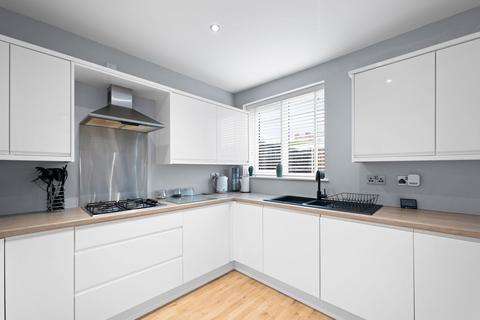 6 Beech Avenue, Cudworth, Barnsley, S72 8TL