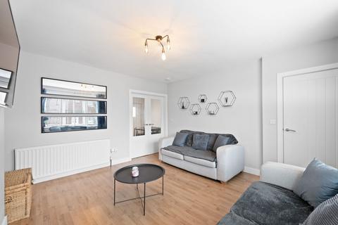 6 Beech Avenue, Cudworth, Barnsley, S72 8TL