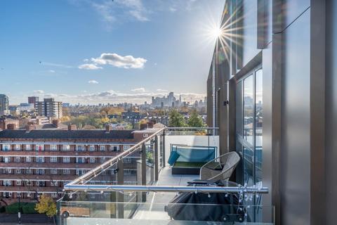 2 bedroom apartment for sale, Matthias Road, London, N16