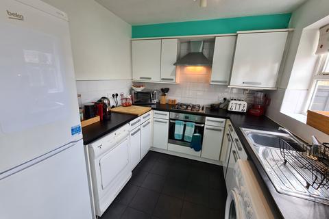 3 bedroom terraced house to rent, Mytton Street, Hulme, Manchester, M15 5AZ