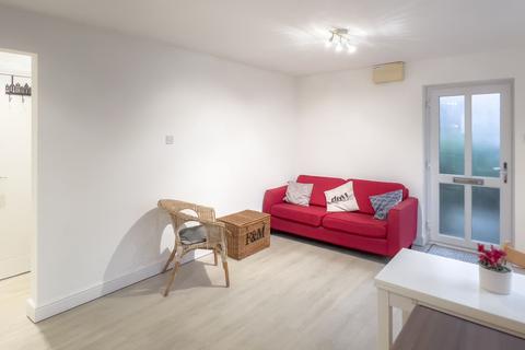 1 bedroom ground floor flat for sale, Devonshire Road, Cambridge, CB1