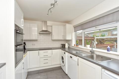 3 bedroom end of terrace house for sale, St. George's Walk, Allhallows, Rochester, Kent