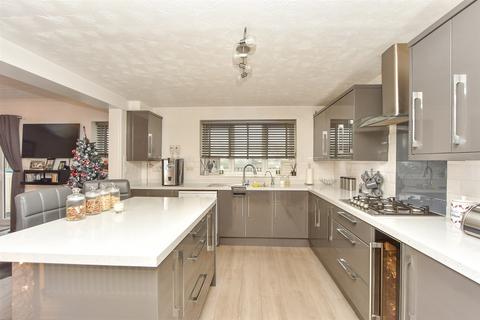 4 bedroom detached house for sale, Peacock Rise, Walderslade, Chatham, Kent