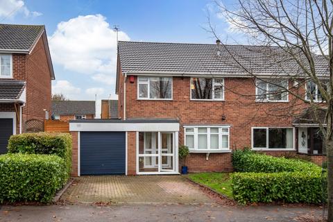 3 bedroom semi-detached house for sale, Marlborough Avenue, Bromsgrove, Worcestershire, B60