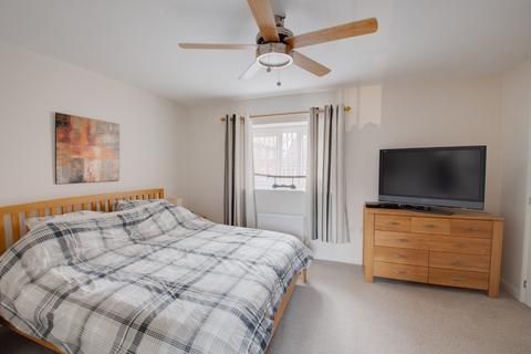 17 Swallows Close, Bromsgrove, B61 0FP