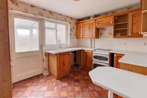 2 bedroom semi-detached house for sale, Broad Street, Bromsgrove, Worcestershire, B61