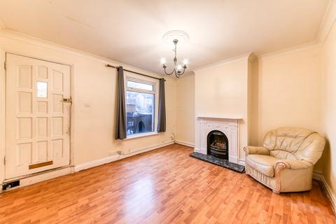 2 bedroom terraced house for sale, Furze Road, Thornton Heath, CR7