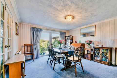 18 Blossom Close, South Croydon, CR2 7EZ