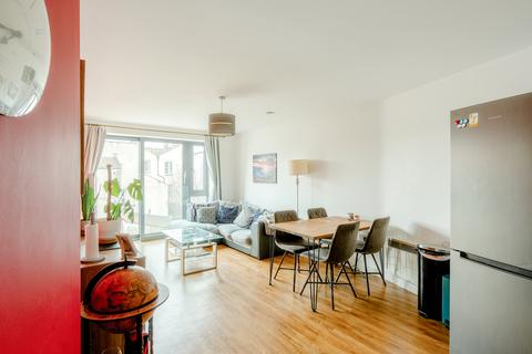 2 bedroom flat for sale, Trinity Apartments, Bristol BS2