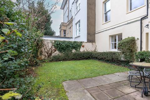 Flat 8, 1 Alma Road, Clifton, Bristol, BS8 2BZ