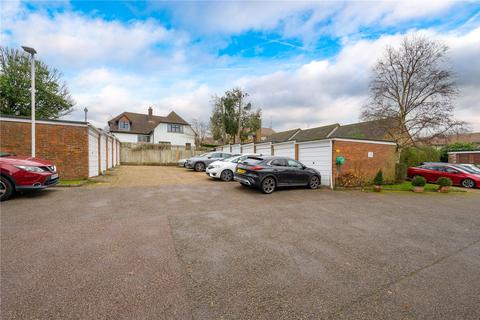 3 bedroom garage for sale, Carlton Road, Harpenden, Hertfordshire